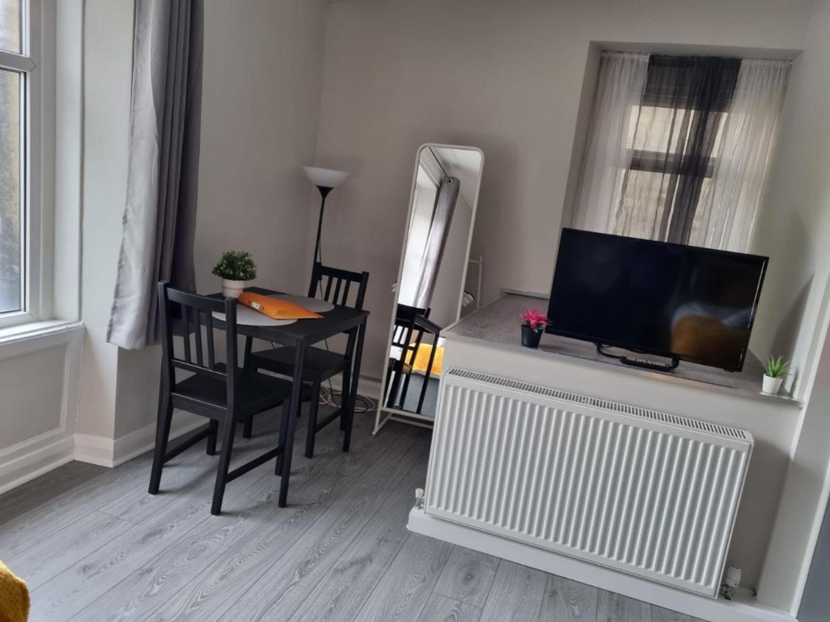 Grey Stone Studio Apartments Halifax Dış mekan fotoğraf